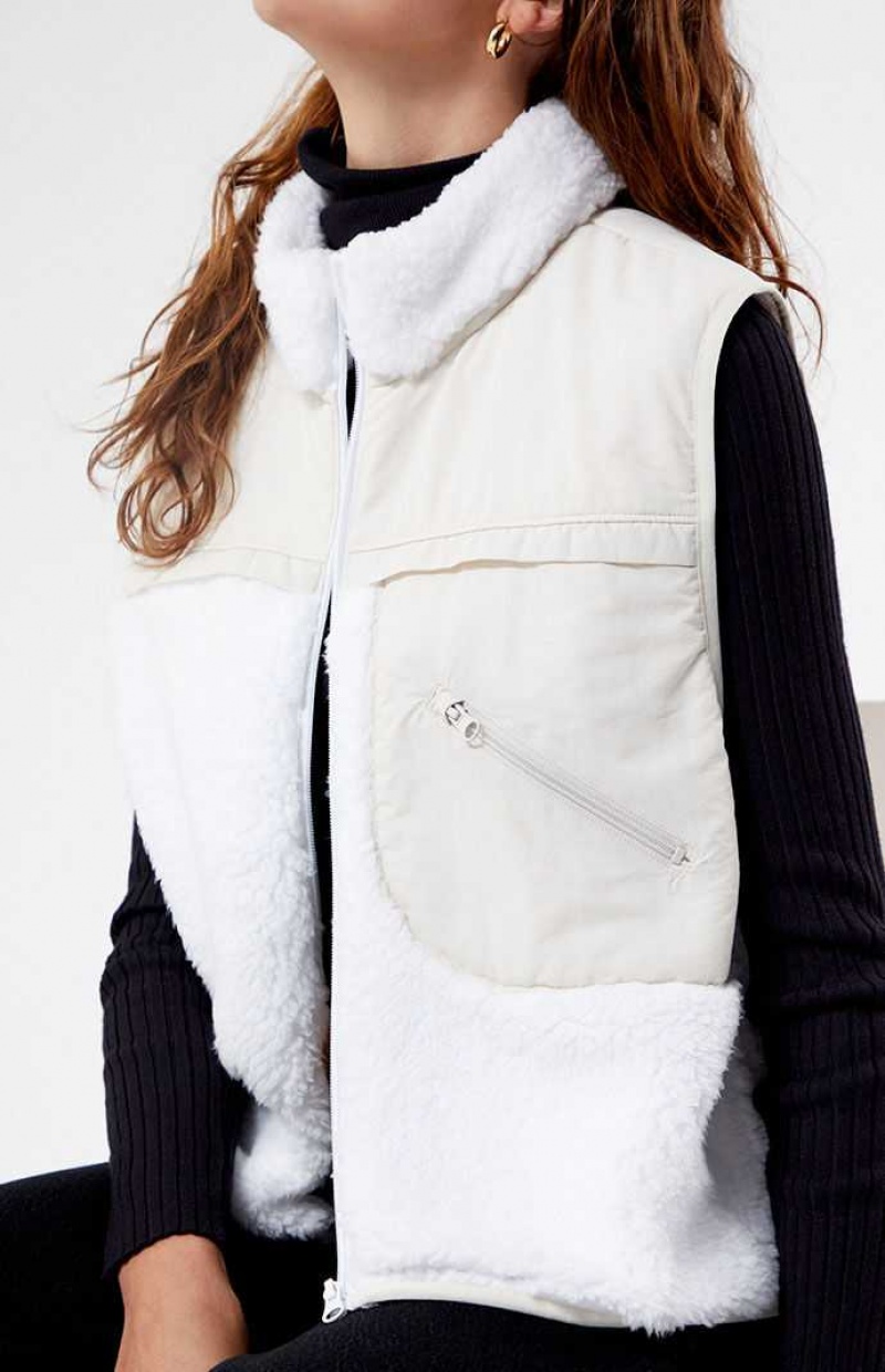 WHITE PacSun Flex Sherpa Fleece Vest | AWRHZLG-73