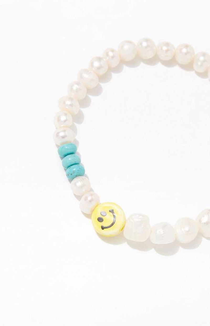 YELLOW PacSun Smiley Pearl Bracelet | DCMGIPB-13